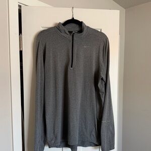 Nike Dri-Fit Element Running 1/4 Zip Long Sleeve Pullover Gray Medium